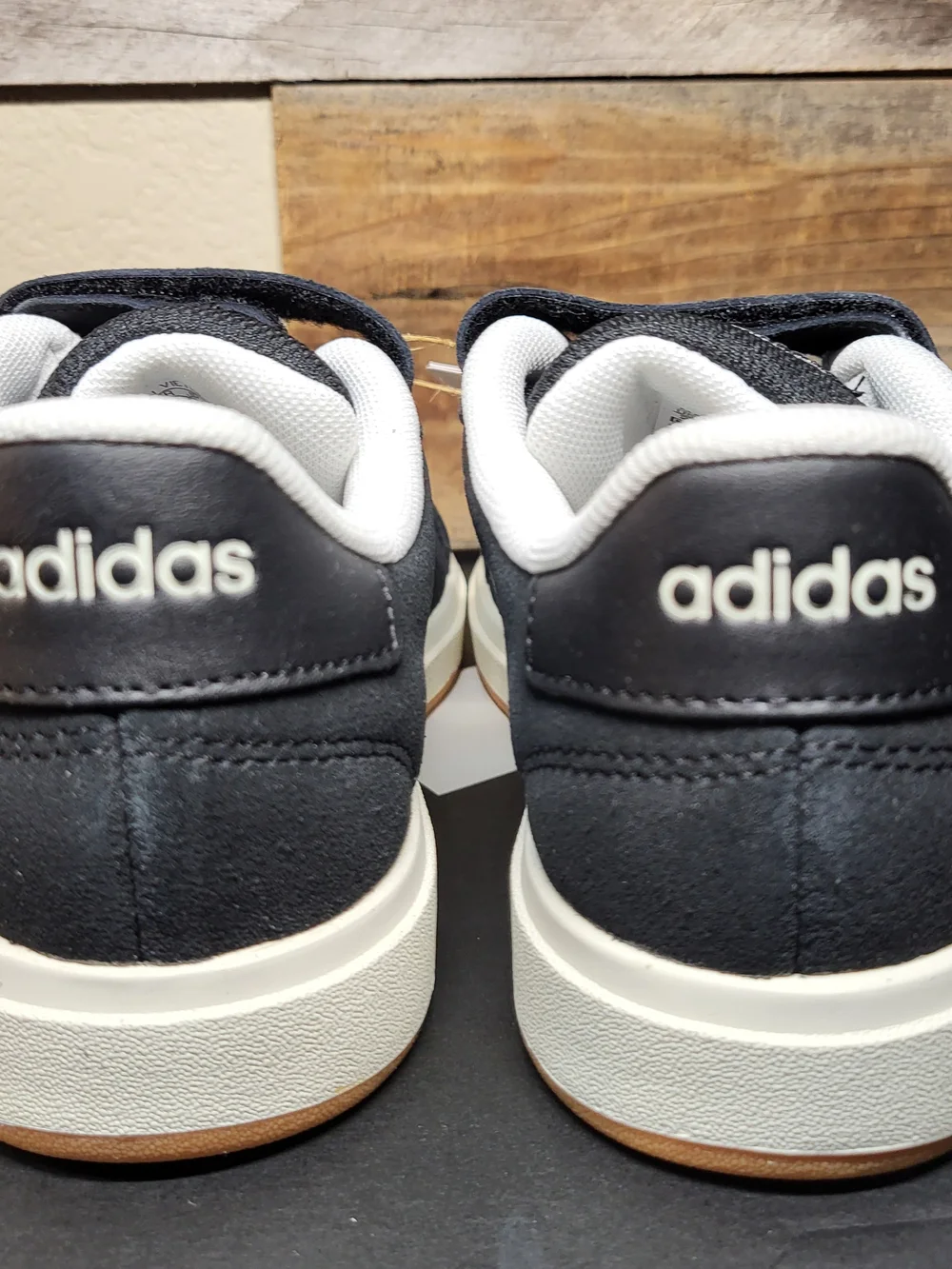 *NEW* Adidas Grand Court 00s EL C Black White Gum 